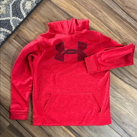 Under Armour Other - Under Armour Youth Crimson Hoodie with Charcoal Emblem